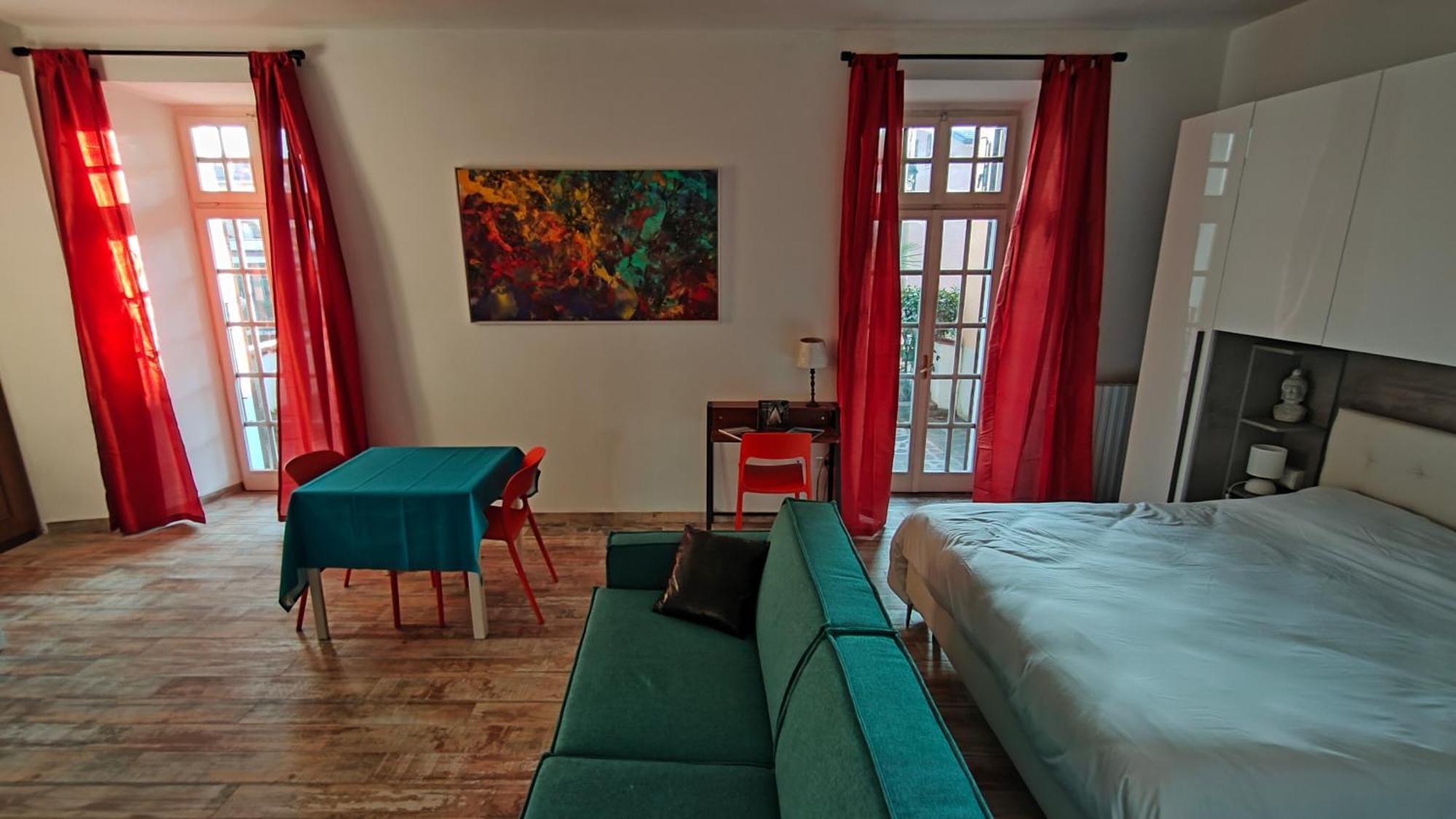 Nelly Bergamo Apartments מראה חיצוני תמונה