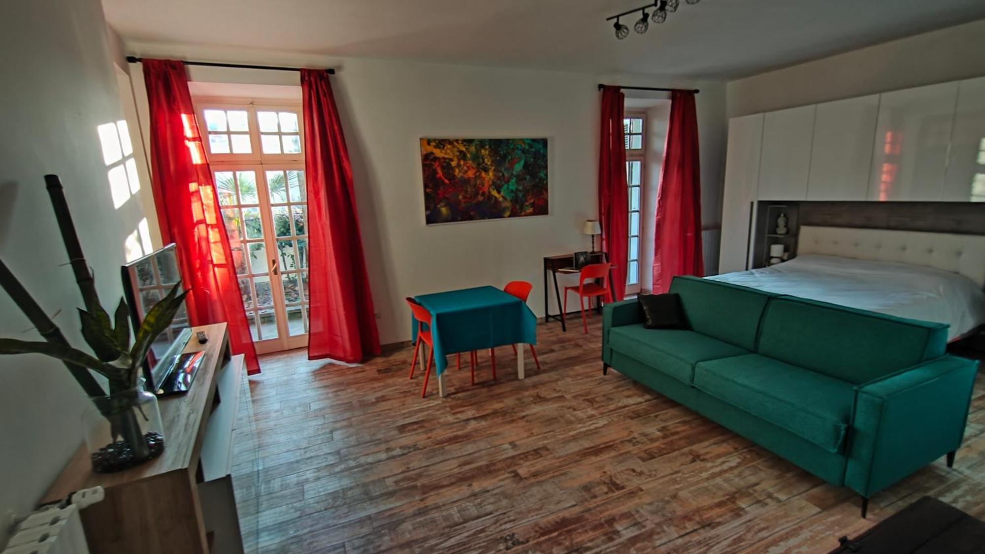 Nelly Bergamo Apartments מראה חיצוני תמונה